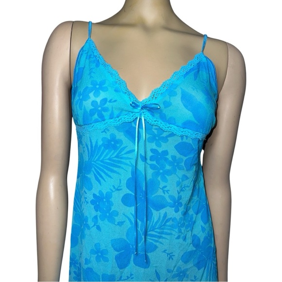 Vintage Frederick’s of Hollywood Women's Hawaiian floral print nightgown size L - Picture 2 of 10